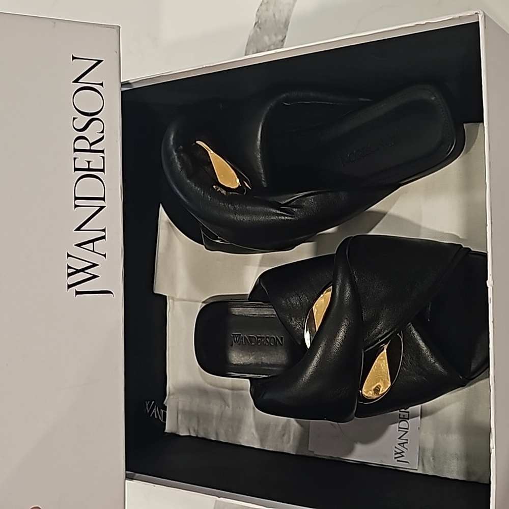 JW Anderson nappa black lamb leather twist sandal sz 41 NEW NEVER WORN